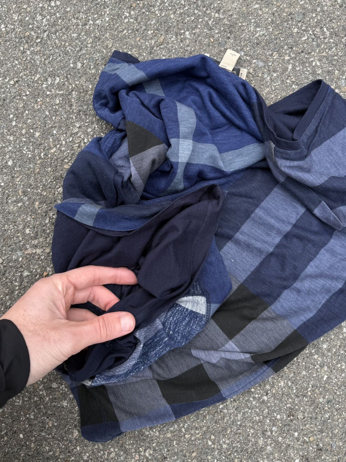 Burberry Burberry Brit Reversible Plaid Print Rare T-shirt Tee Size L / US 10 / IT 46 - 11 Thumbnail