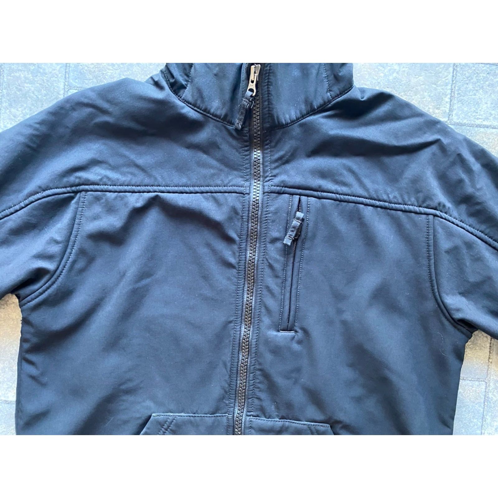 Carhartt Carhartt Jacket Women’s Small S Black Coat Flaws Wear Soft Shell J182 Nylon Outer Shell Carhartt Size S / US 4 / IT 40 - 5 Thumbnail