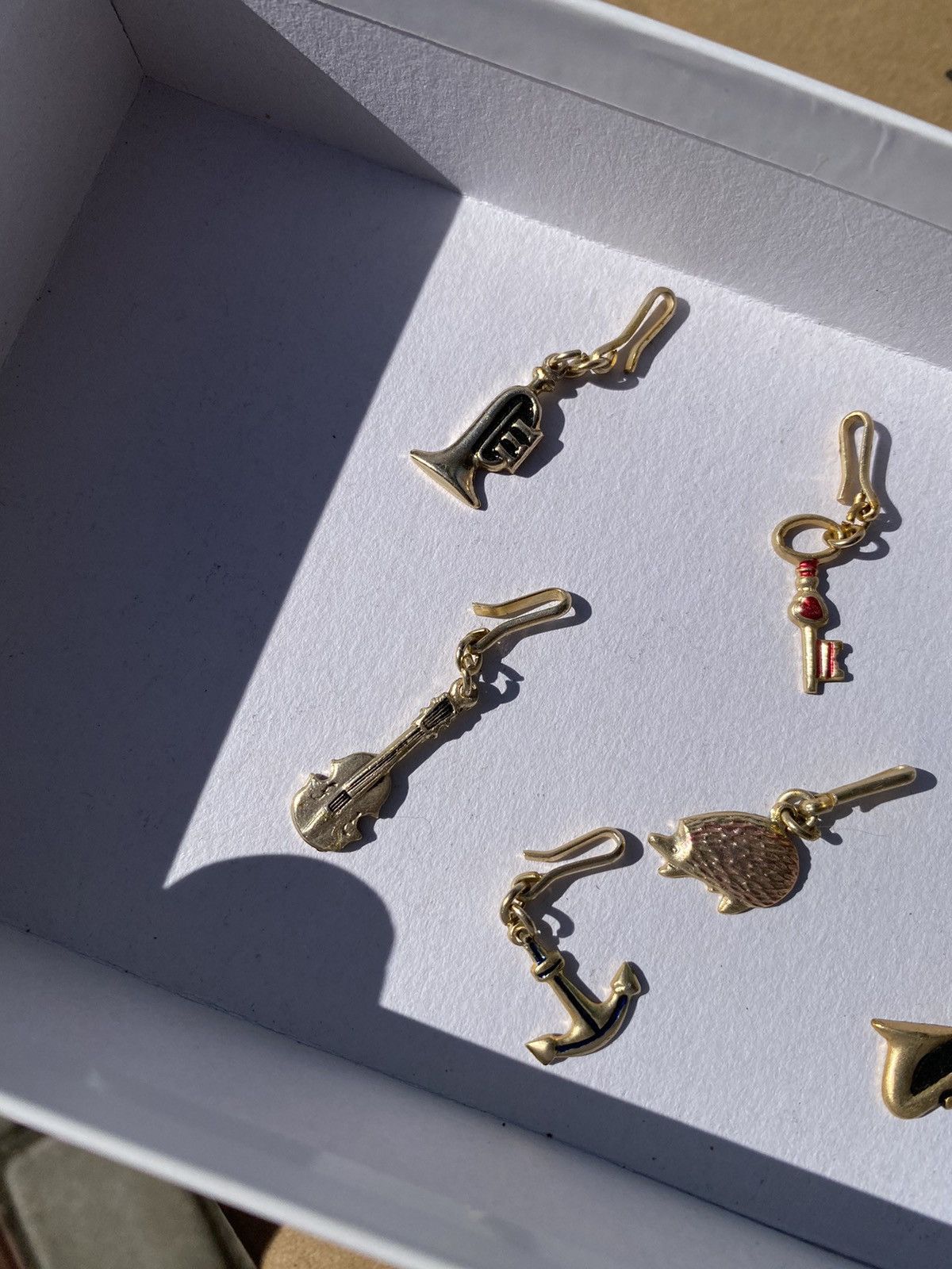 Jewelry × Vintage Vintage 1976 Charm Bracelet – Musical & Nautical Theme Size ONE SIZE - 2 Thumbnail