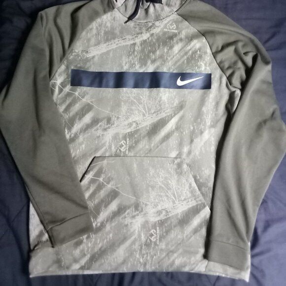 Nike Nike x Realtree Dri-Fit Camouflage Hoodie Sweatshirt Size US L / EU 52-54 / 3 - 3 Thumbnail