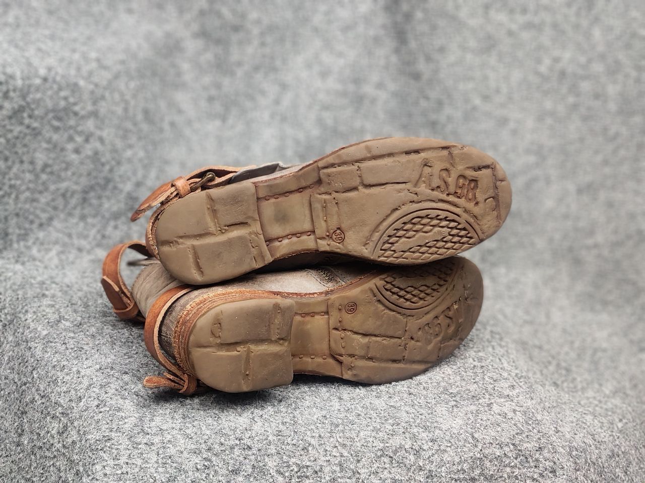 A.S.98 A.S.98 Design mummy Leather faded Ankle Zip Strap Boots Size US 9 / IT 39 - 15 Thumbnail