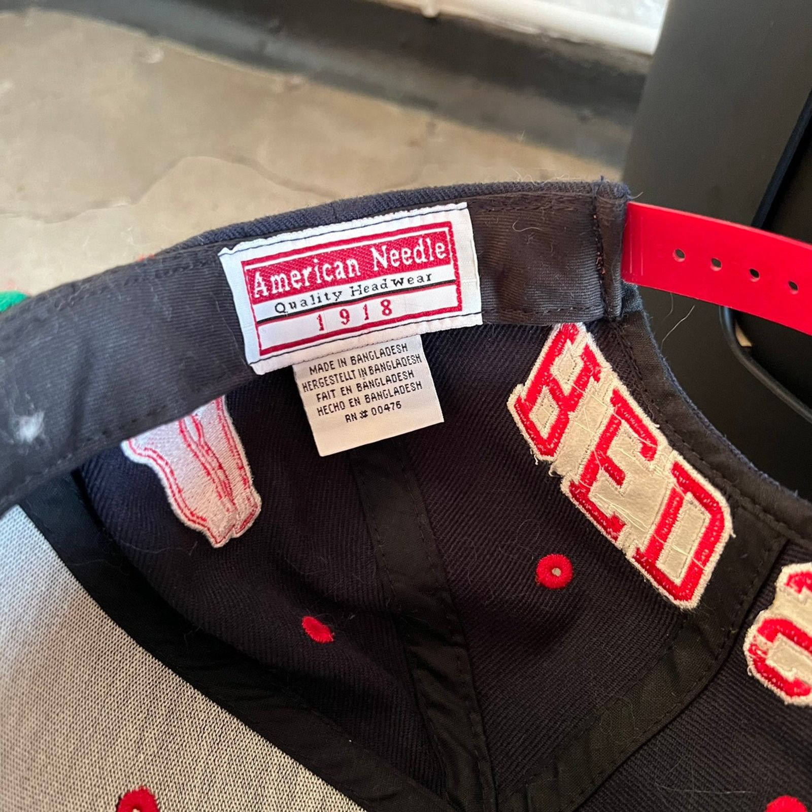 American Needle Vintage American needle Boston Red Sox blockhead snapback ha Size ONE SIZE - 4 Thumbnail