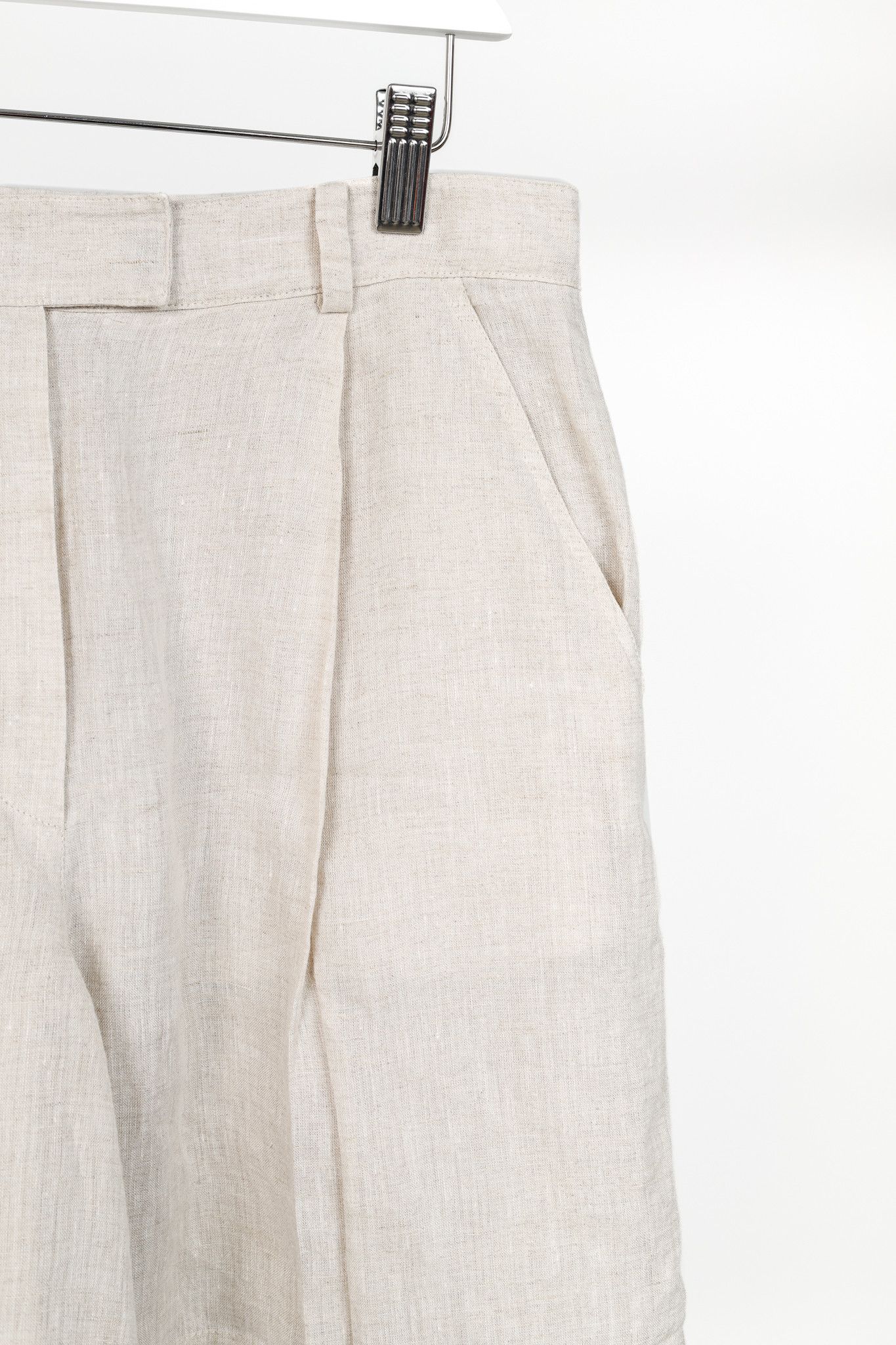 Brunello Cucinelli Brunello Cucinelli Beige Linen Pleat-Front Shorts Size 30" / US 8 / IT 44 - 4 Thumbnail