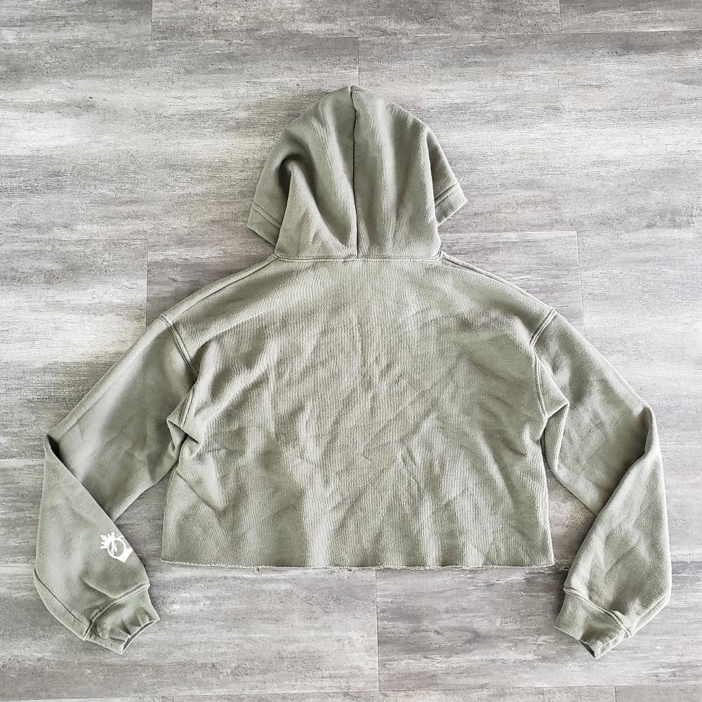 Designer Military Green Cropped BQA Namaste Hoodie Size S / US 4 / IT 40 - 2 Thumbnail