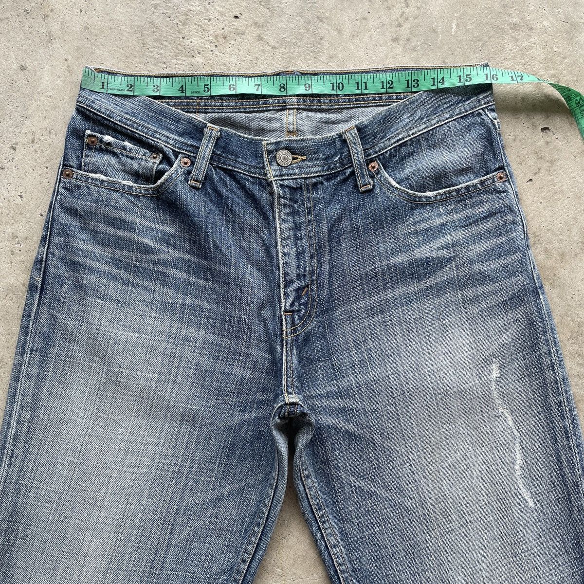 Levi's Vintage Clothing Vintage Levi’s Distressed Jeans Faded Denim Pants W32x31 Size US 32 / EU 48 - 5 Thumbnail