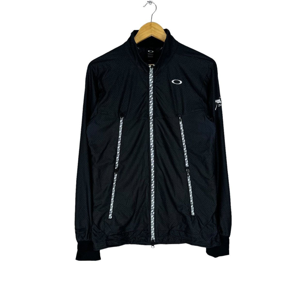 Oakley 🔥OAKLEY PERFORMANCE FIT SURVIVAL LIGHT ZIPPER JACKET Size US M / EU 48-50 / 2 - 2 Thumbnail