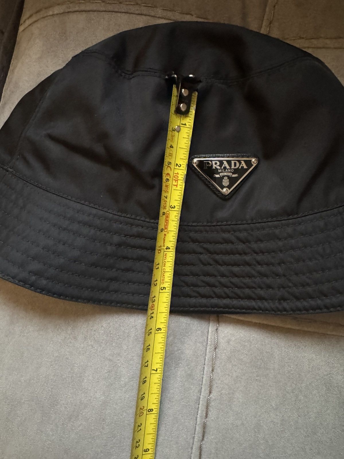 Prada PRADA bucket hat marked size M see ALL PHOTOS AND MEASURES Size ONE SIZE - 19 Thumbnail