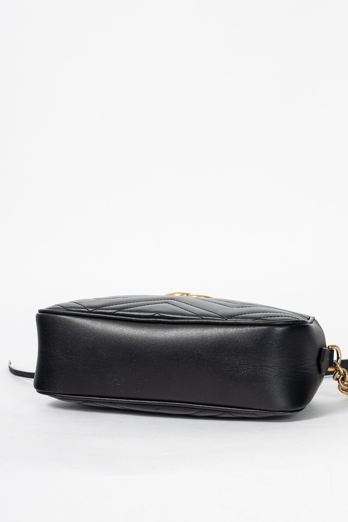 Gucci Gucci GG Marmont Small Black Matelassé Shoulder Bag Size ONE SIZE - 5 Thumbnail