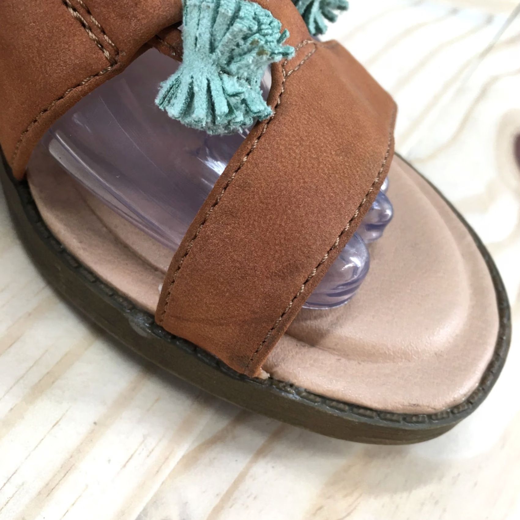 Vintage Maurices Ember Sandals Womens 8 M Brown Strappy Back Zip Tassel Block Heels Size US 8 / IT 38 - 5 Thumbnail