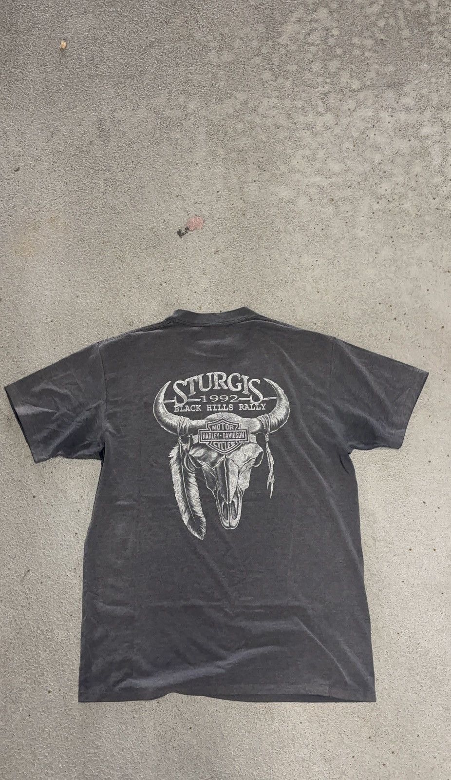 Harley Davidson (DISTRESSED) 1991 HARLEY DAVIDSON 3D EMBLEM TSHIRT Size US XL / EU 56 / 4 - 2 Thumbnail