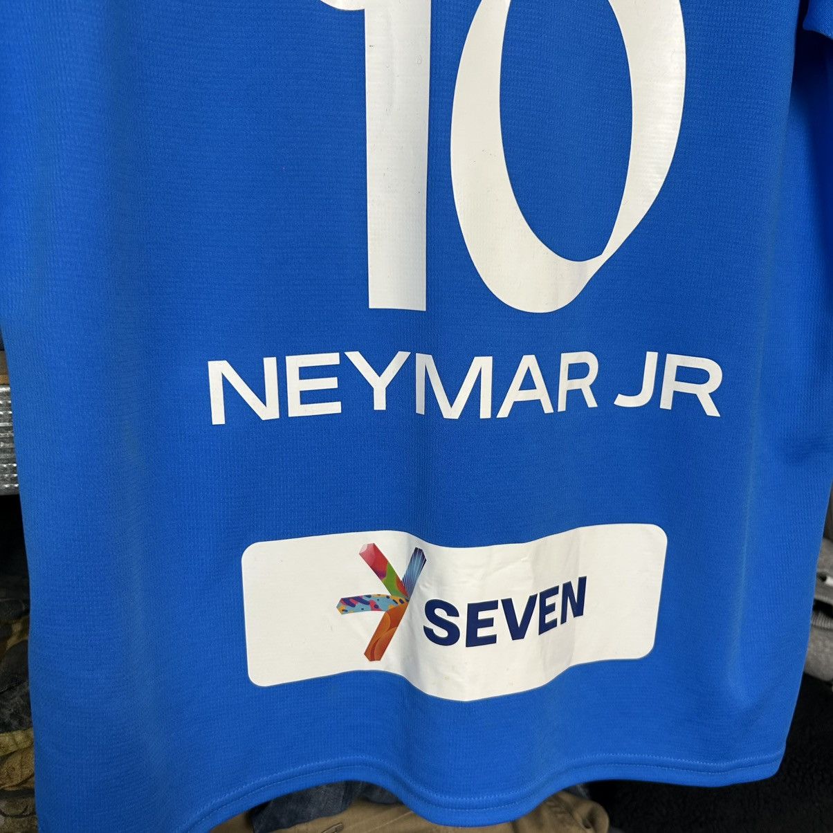 Puma Mens Puma Alhilal Neymar Jr 10 home 2023 soccer hersey Size US M / EU 48-50 / 2 - 17 Thumbnail
