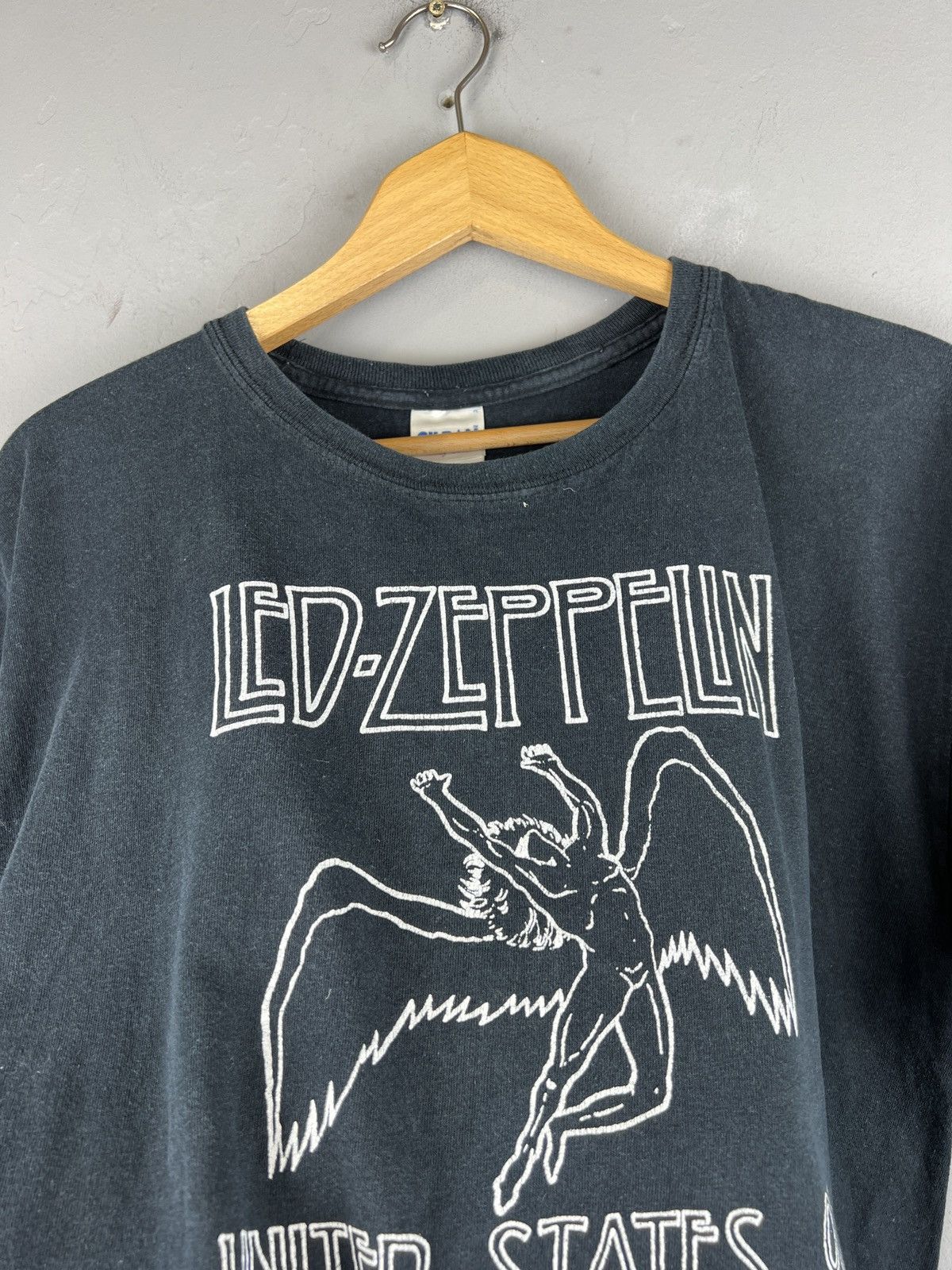 Band Tees Vintage 2008s Led Zeppelin USA 1977 tour tee y2k Size US L / EU 52-54 / 3 - 2 Thumbnail