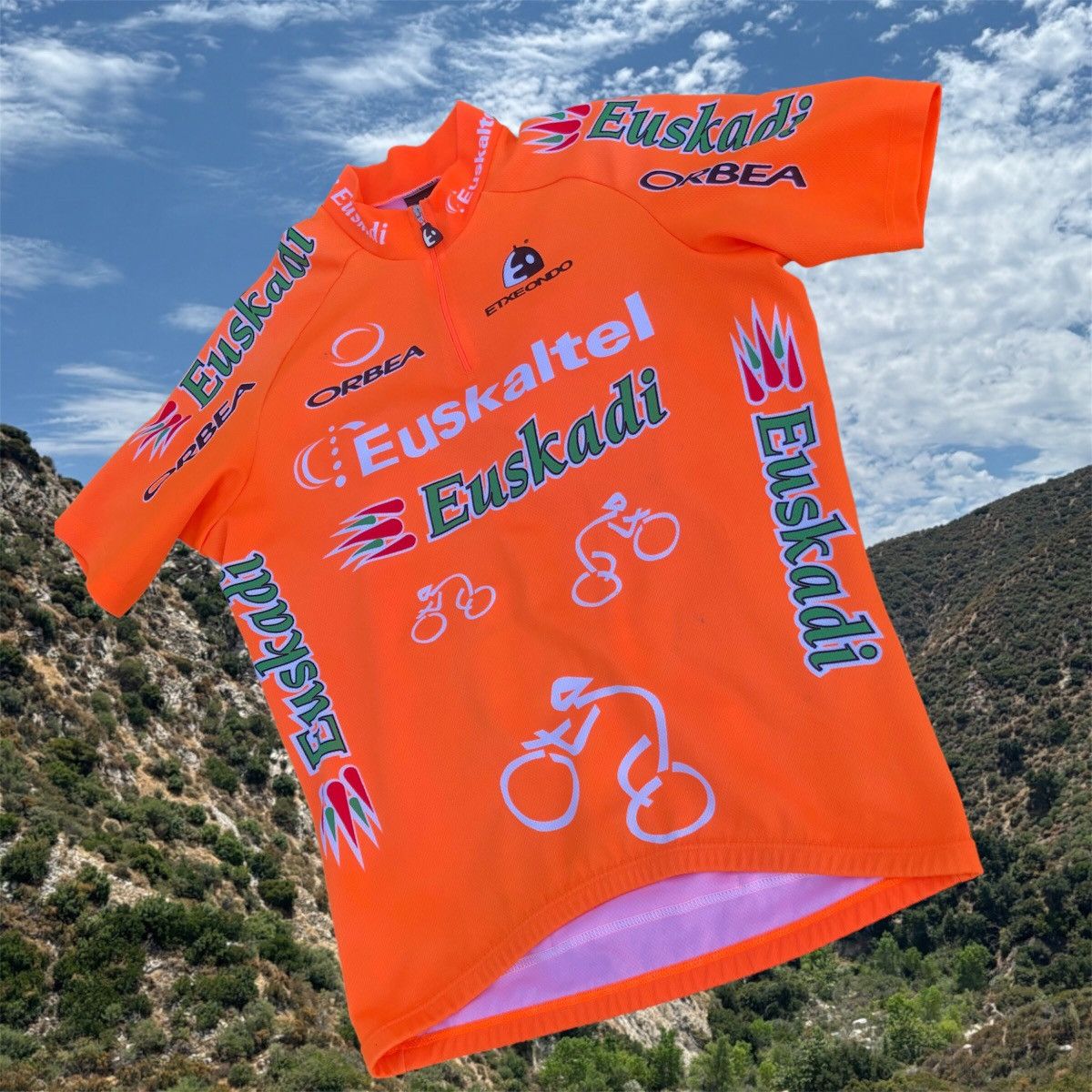 Vintage Euskaltel–Euskadi Cycling Jersey Size US L / EU 52-54 / 3 - 2 Thumbnail