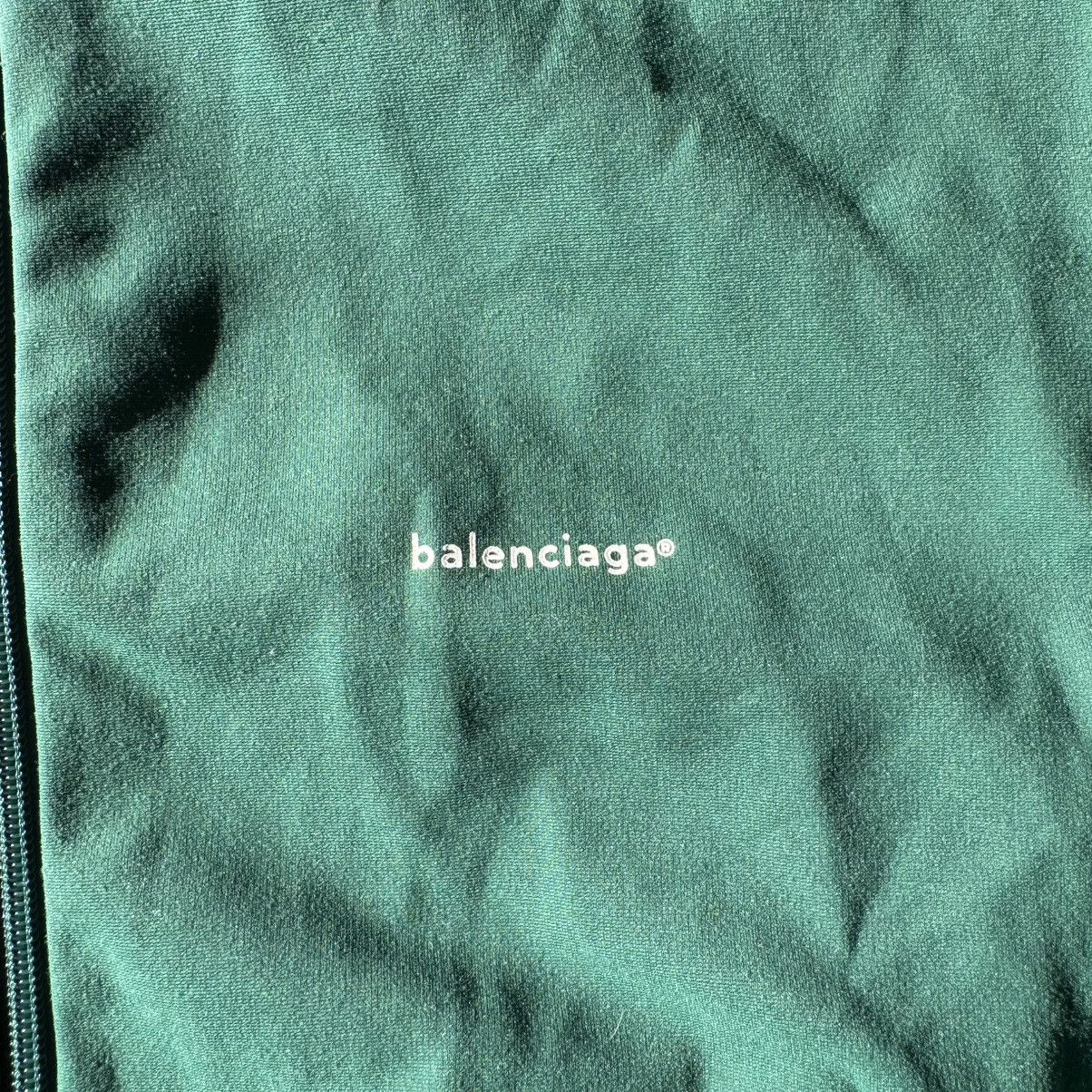 Balenciaga Balenciaga copyright logo track jacket in green 46 Size US S / EU 44-46 / 1 - 3 Thumbnail