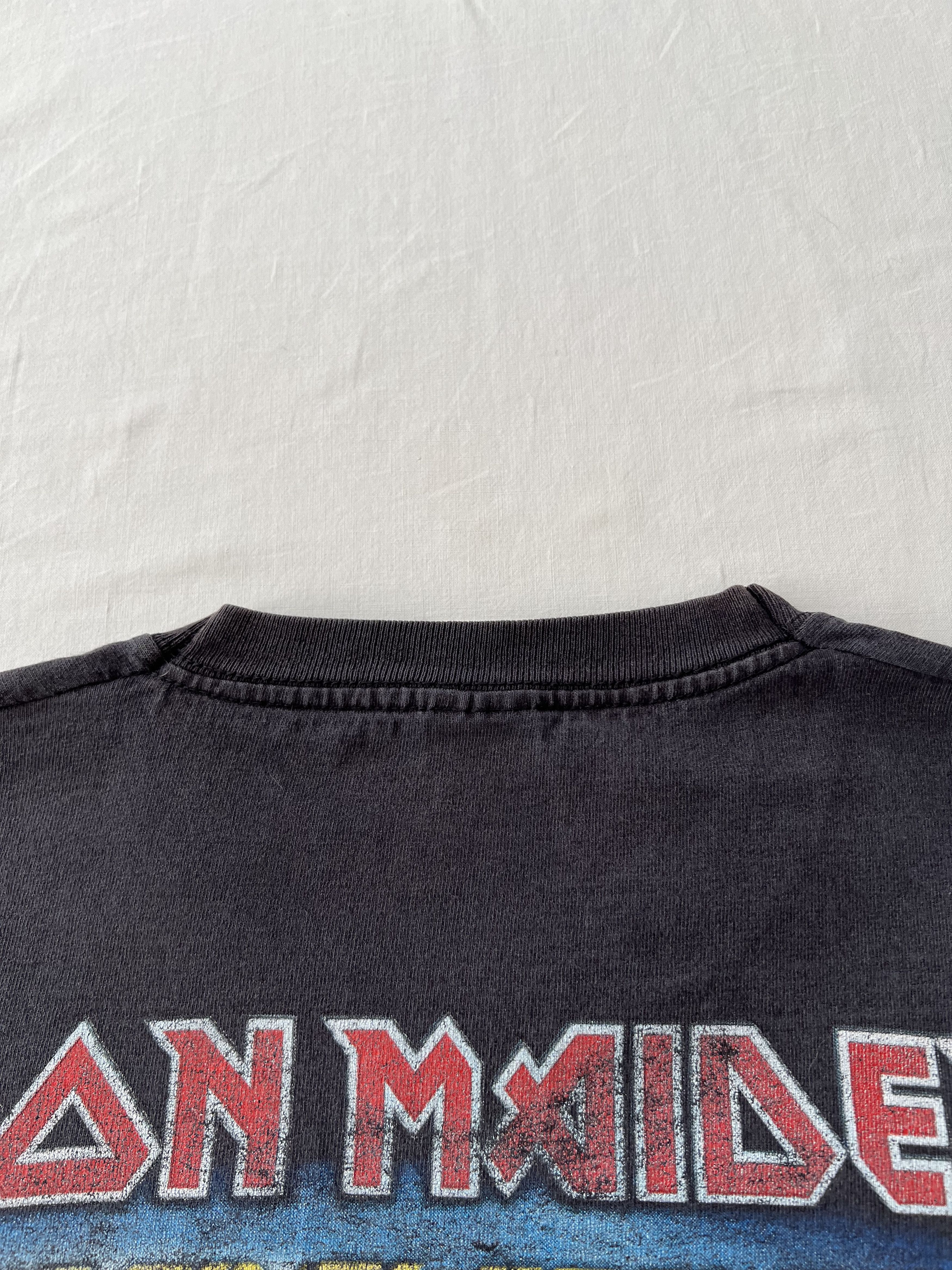 Band Tees Vintage 2010 Iron Maiden The Final Frontier Black T-shirt Size US L / EU 52-54 / 3 - 19 Thumbnail
