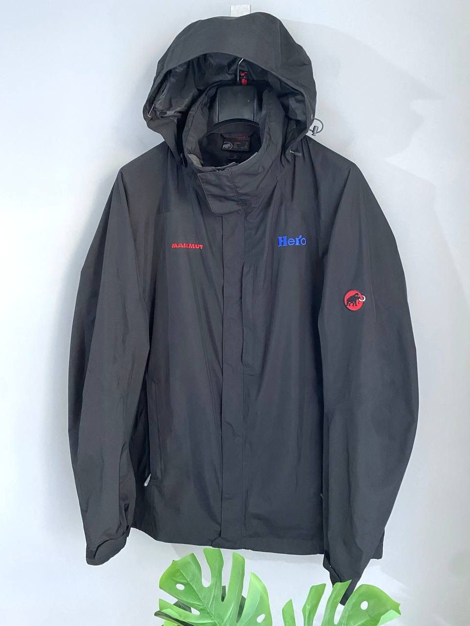 Mammut Mammut GORE-TEX Men's Black Waterproof Hooded Jacket Size XL Size US XL / EU 56 / 4 - 2 Thumbnail