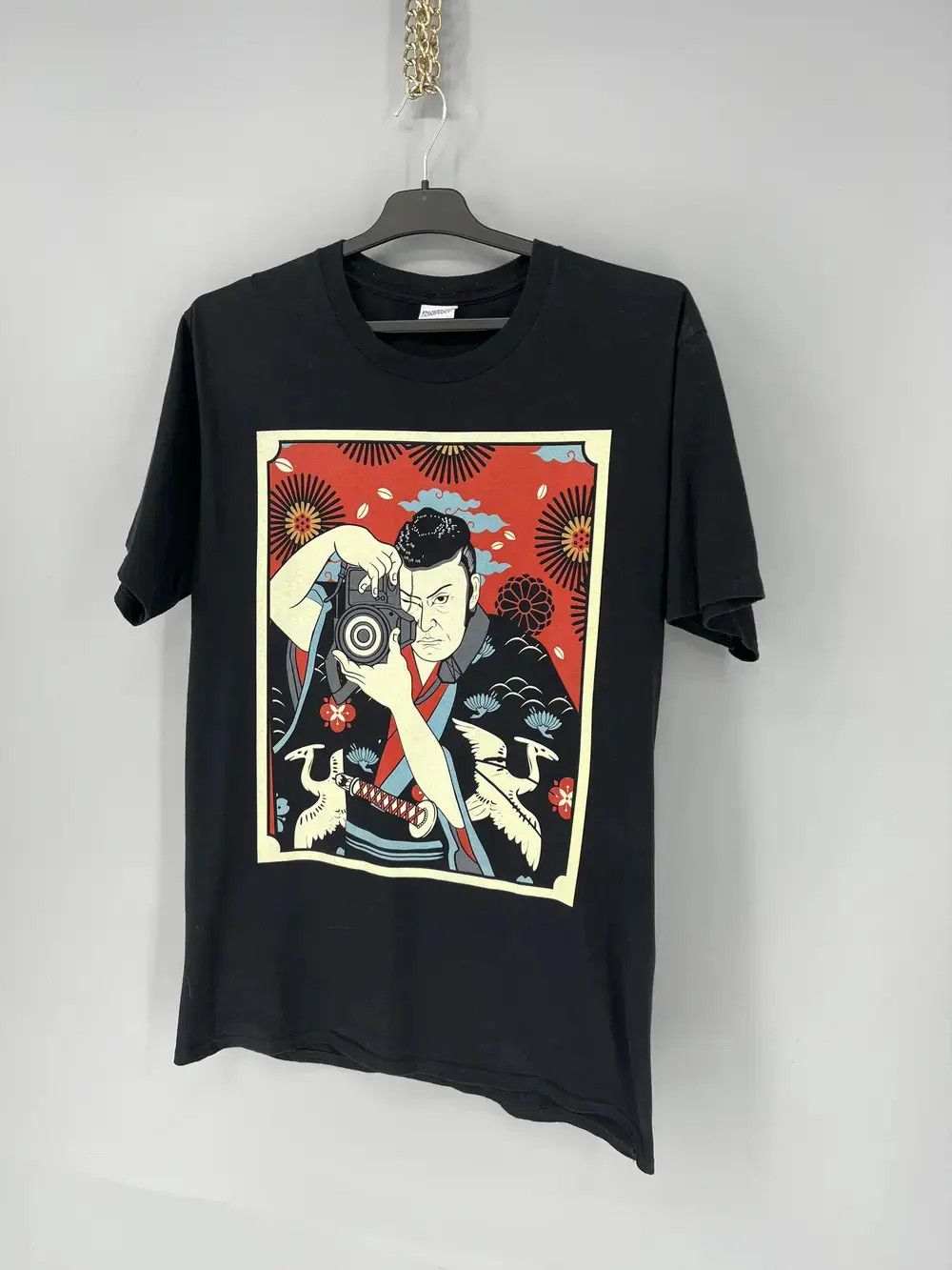 Anime Vintage Y2K Photographer Anima Face Tee Art Streetwear Size US L / EU 52-54 / 3 - 3 Thumbnail