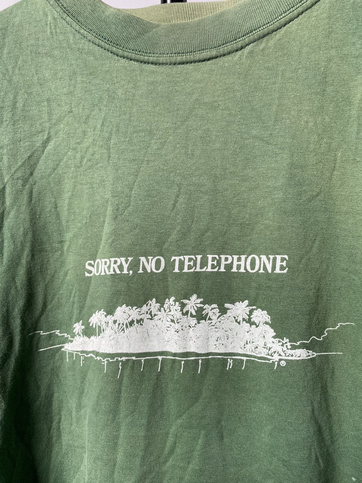 Other 90s Humor “Sorry No Telephone” Island Joke Tee Shirt Size US M / EU 48-50 / 2 - 3 Thumbnail