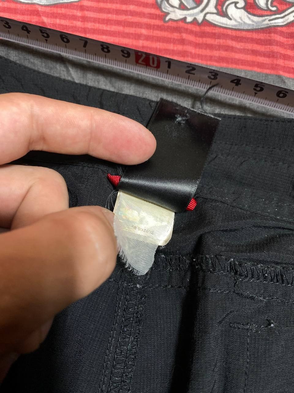 The North Face × Vintage Vintage The North Face Carpenter Pants Size US 34 / EU 50 - 2 Thumbnail
