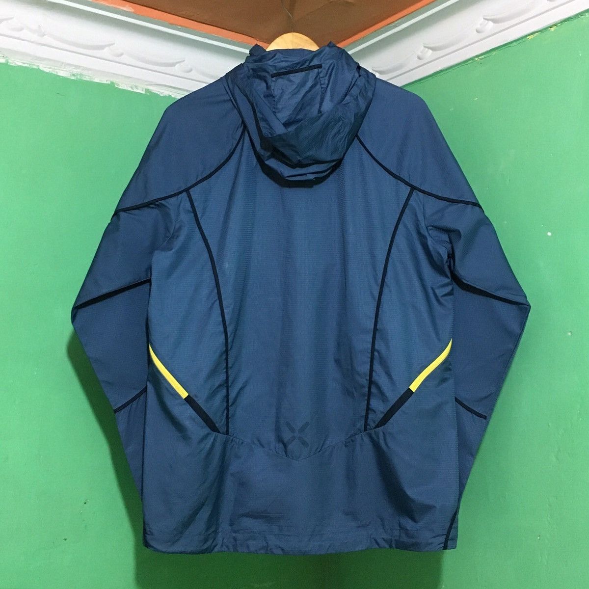 Nike 💥SOLD💥 Nike Swoosh Clima-Fit Jacket Y2k Size US M / EU 48-50 / 2 - 2 Thumbnail