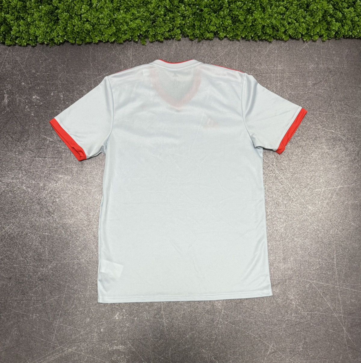 Adidas Spain 2018 2019 away soccer football jersey shirt kit tee Size US M / EU 48-50 / 2 - 11 Thumbnail
