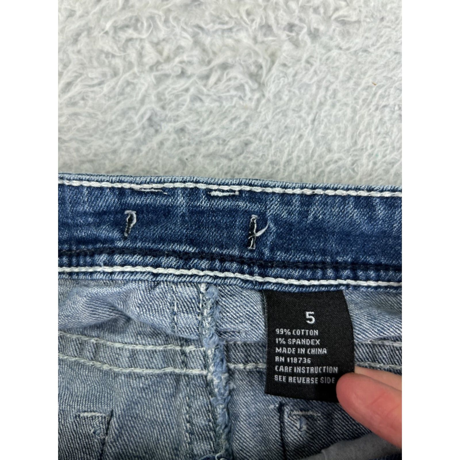 Denime Soundgirl Jeans Womens 5 Blue Denim Flared Distressed Embroidered Rhinestone Cotton Size 27" / US 4 / IT 40 - 4 Thumbnail
