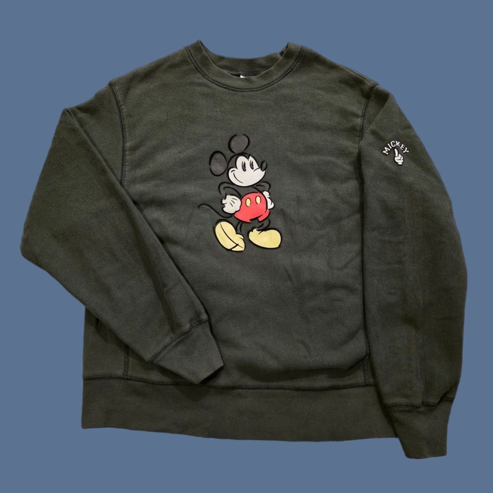 Disney VINTAGE Disney Store Mickey Mouse Crewneck Sweatshirt Forest Green Adult Medium Size US M / EU 48-50 / 2 - 1 Thumbnail