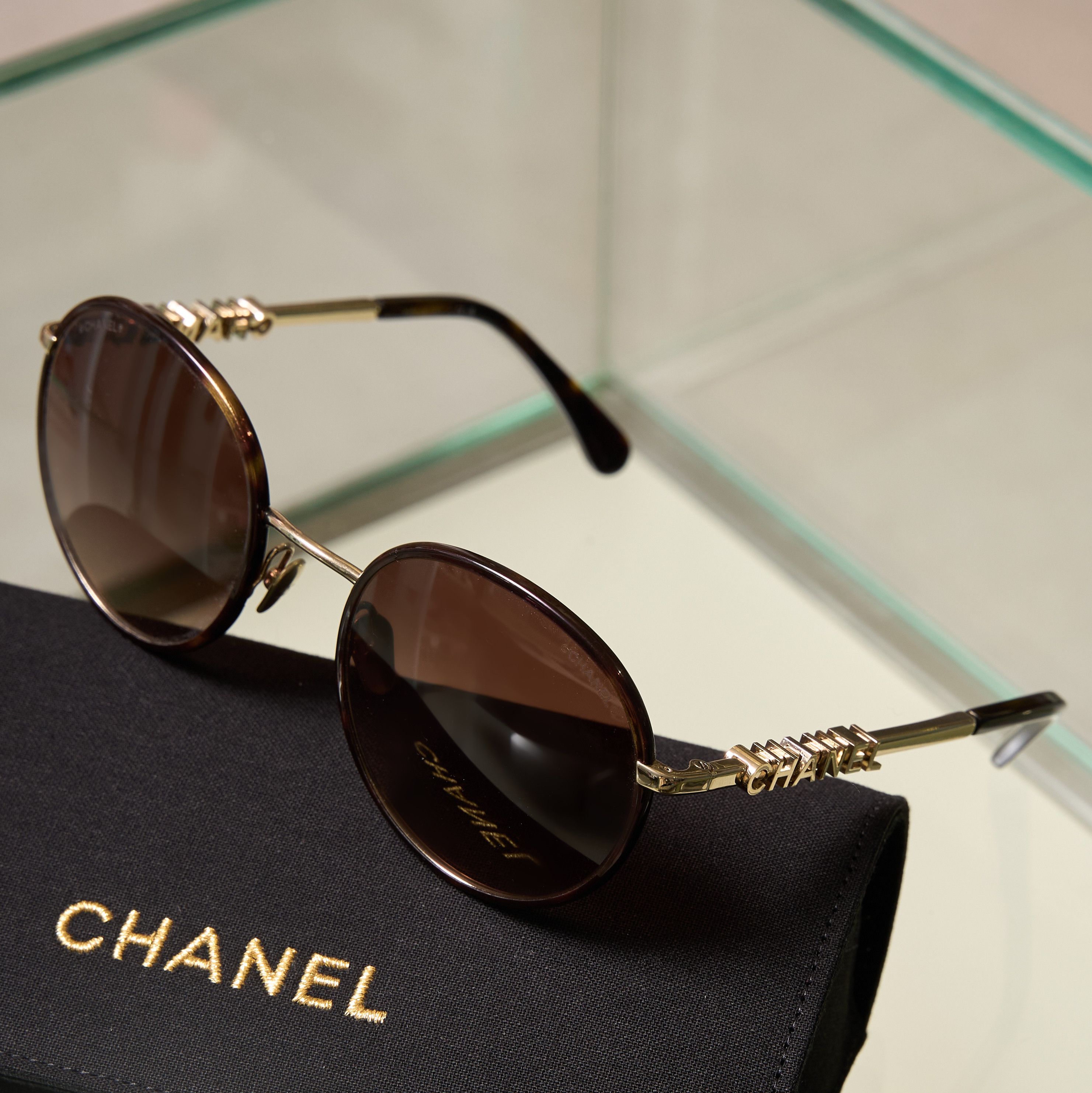 Chanel CHANEL 0CH4282 C429S5 Sunglasses Size ONE SIZE - 1 Thumbnail