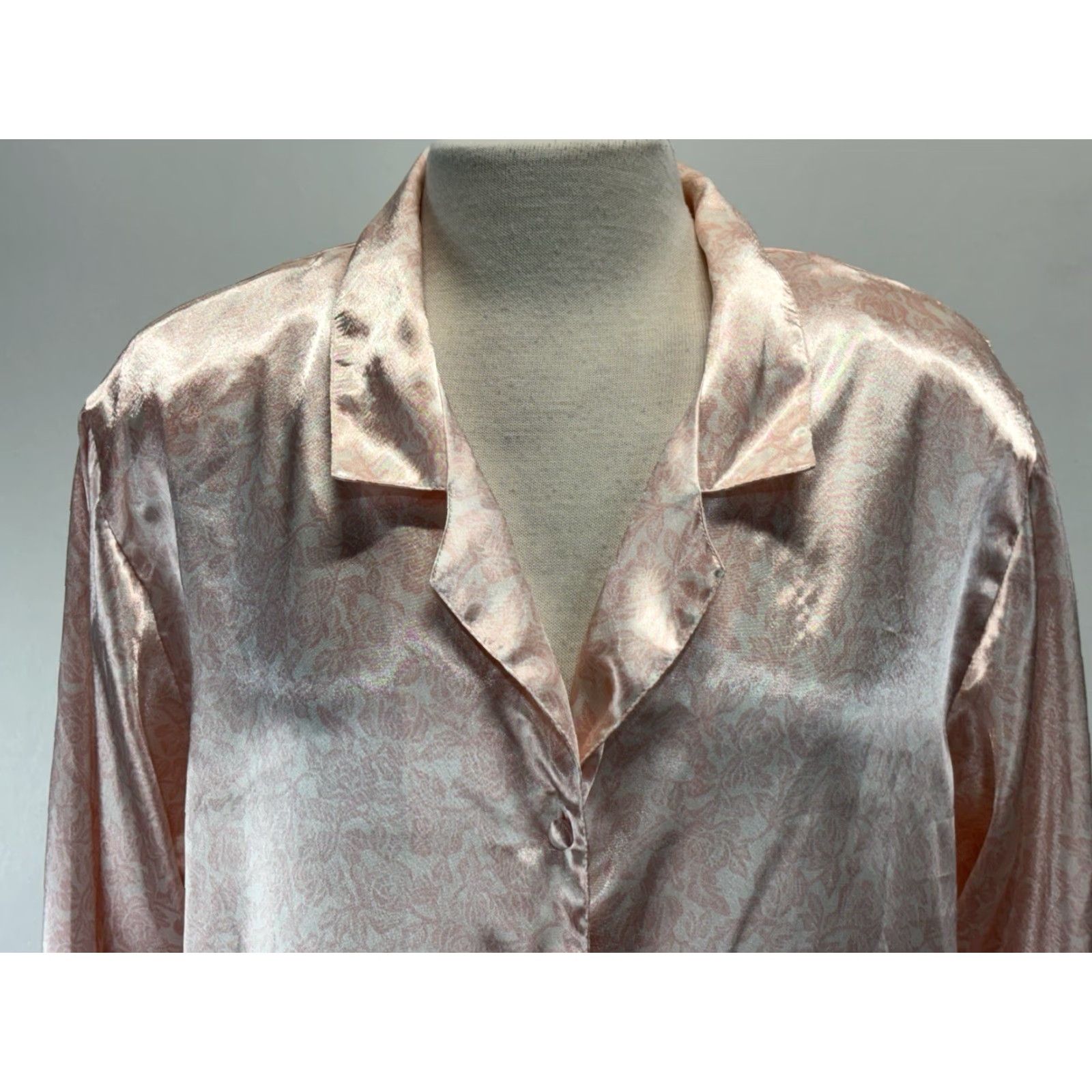 Vintage VINTAGE Cacique Satin Sleepshirt Women's Large Floral Nightgown 90s Pink White Nightwear Size L / US 10 / IT 46 - 5 Thumbnail