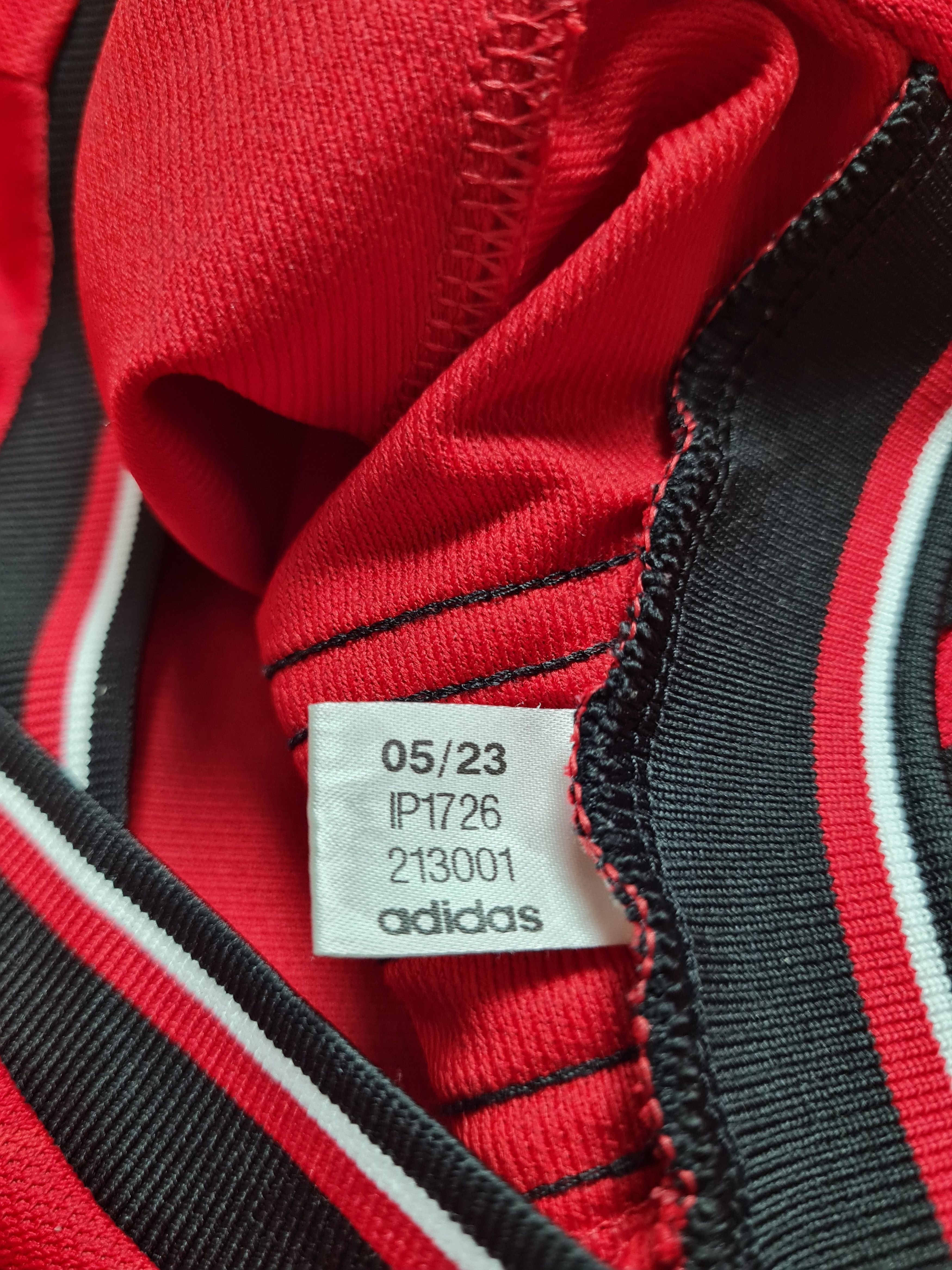 Adidas Manchester United 2023/24 Home Soccer Shorts Adidas IP1726 Size US S / EU 44-46 / 1 - 11 Thumbnail