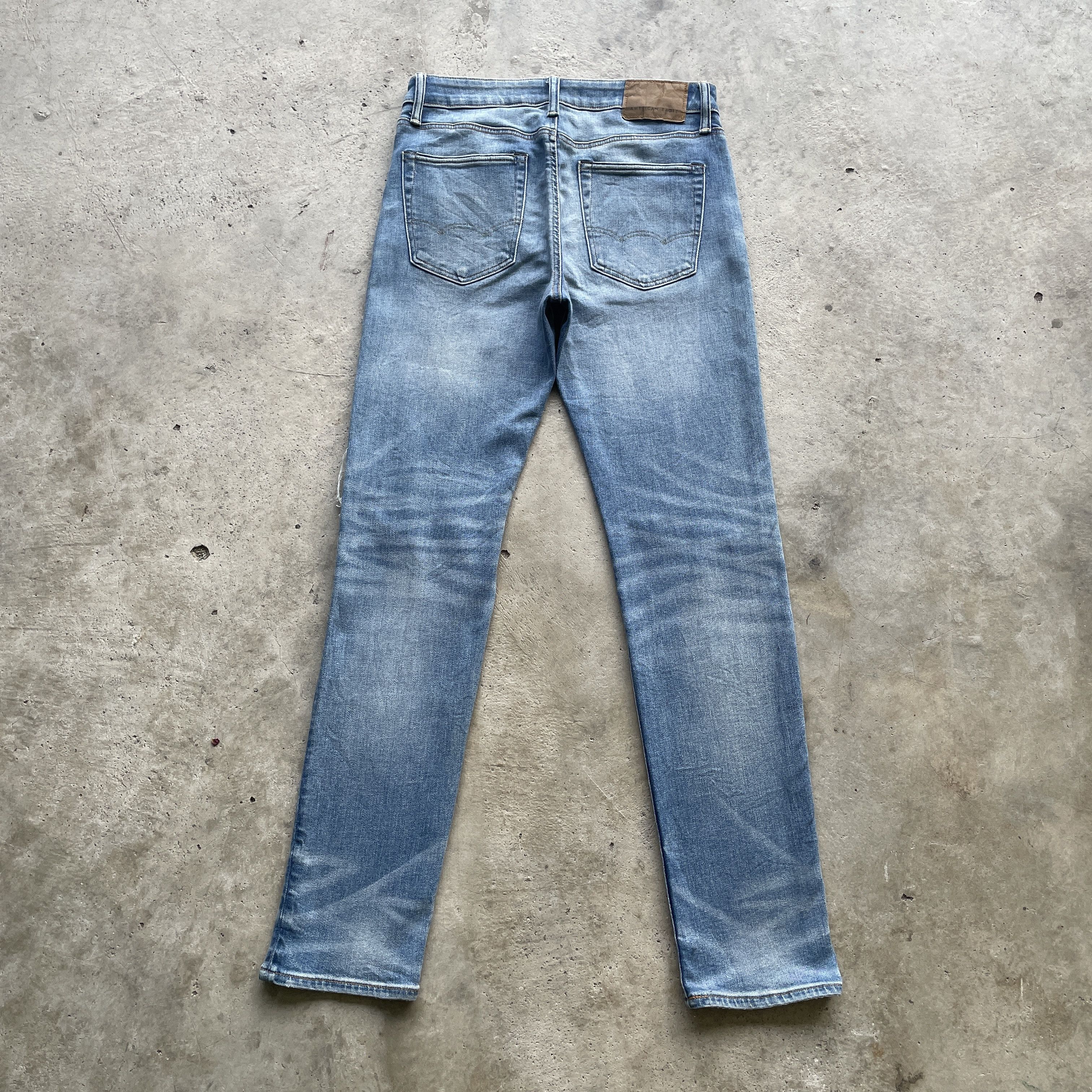 American Eagle Outfitters VINTAGE AMERICAN EAGLE DENIM DISTRESSED RIPPED PANTS JEANS Size US 31 - 11 Thumbnail