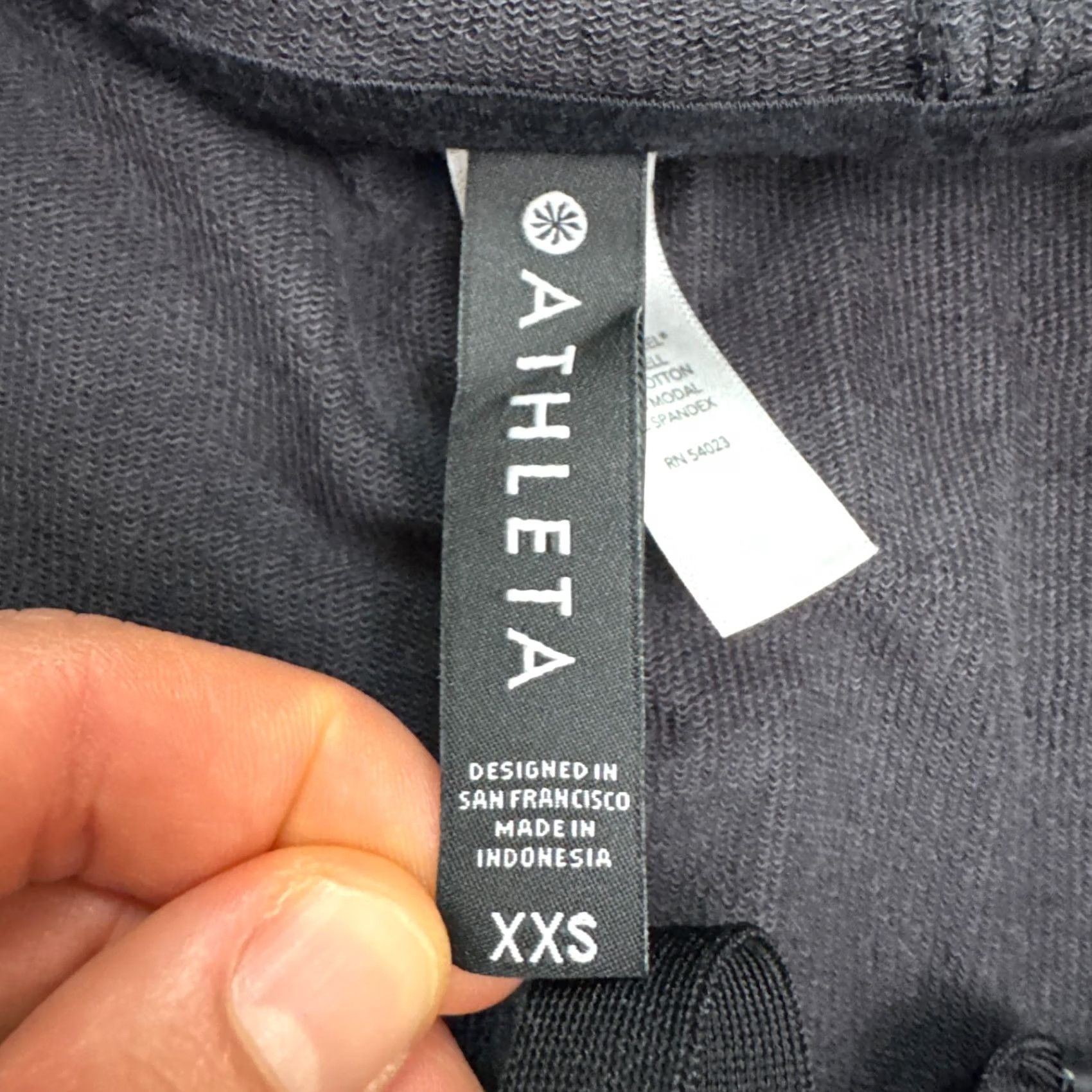 Athleta Athleta Cabana Tunic Hoodie Shift Dress Womens XXS Black Short Sleeve Casual Shirt/Shift Dress Womens XS? Size XXS / US 00 / IT 34 - 7 Thumbnail