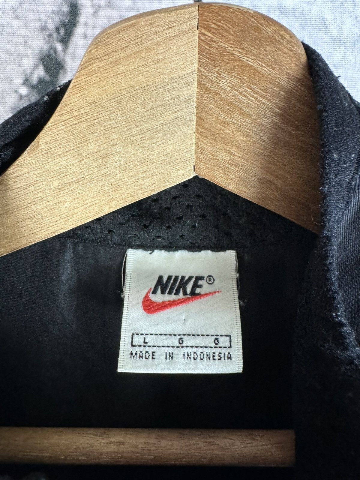 Vintage Nike vintage men’s sleeveless running vest size L black Size US L / EU 52-54 / 3 - 3 Thumbnail