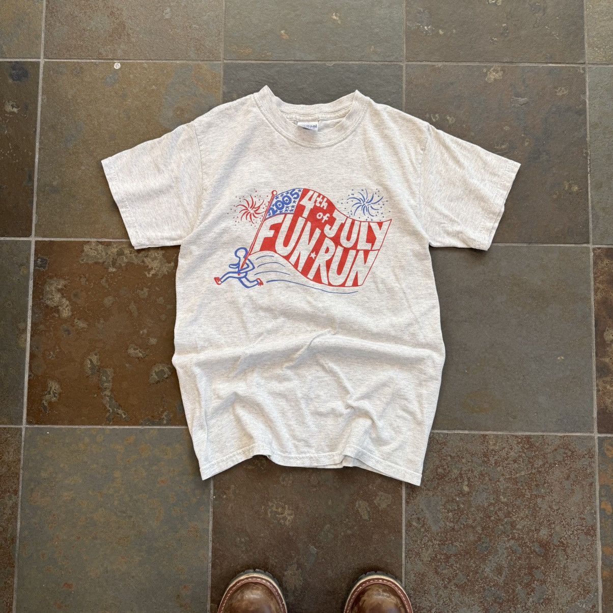 Vintage Vintage 2005 Fourth of July White cotton graphic tee Size US S / EU 44-46 / 1 - 1 Thumbnail