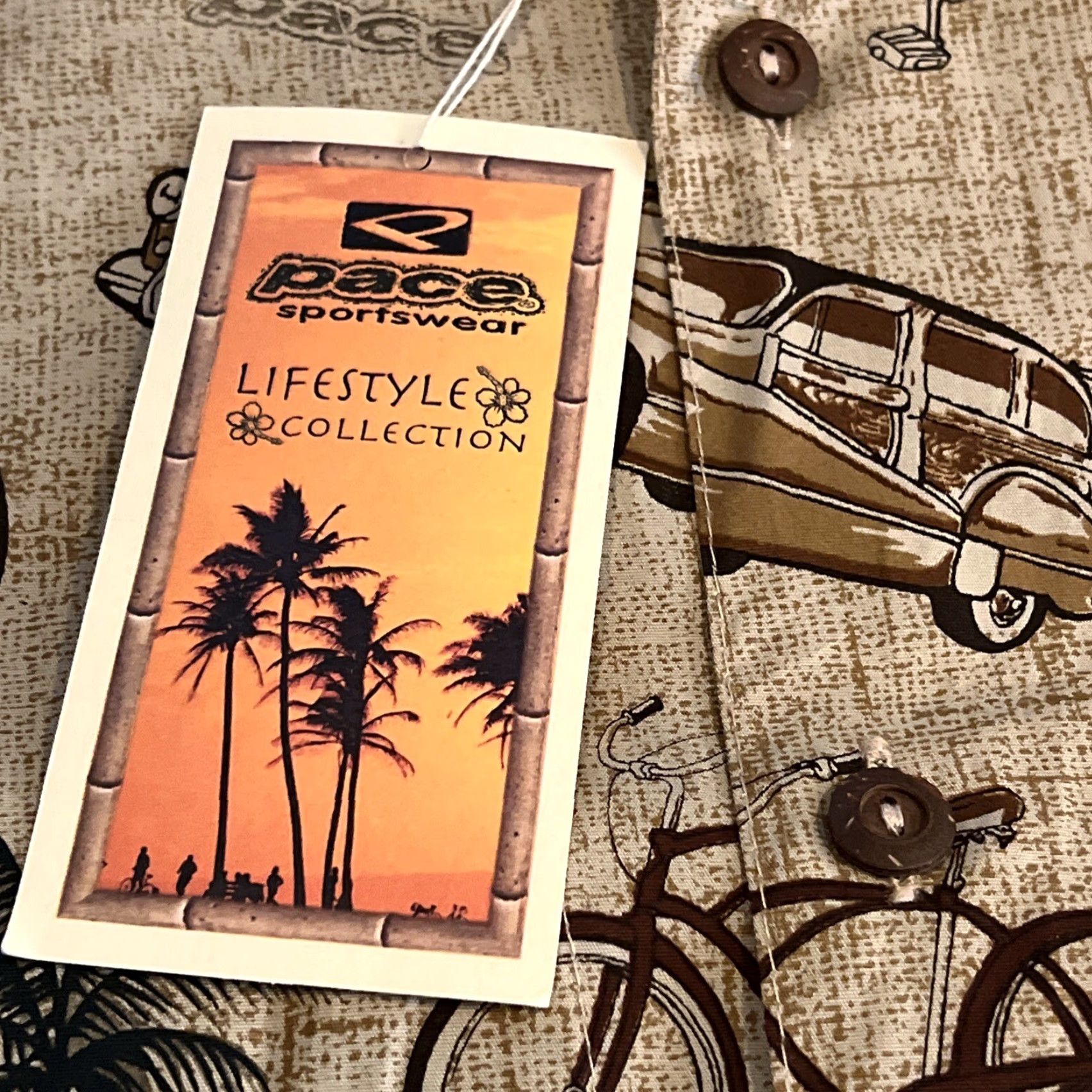 Vintage Pace Sports Wear Men’s XXL Button Short Sleeve Woodys Bicycles Palm Trees USA Shirt Men 2XLT Brown Cotton Blend Button-Up Casual Travel Size US 39 - 7 Thumbnail