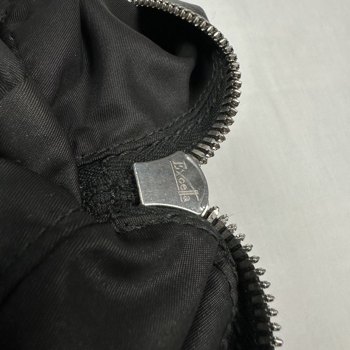 Guidi GUIDI Soft Horse Leather Backpack / Crossbody Bag Avantgarde Size ONE SIZE - 12 Thumbnail