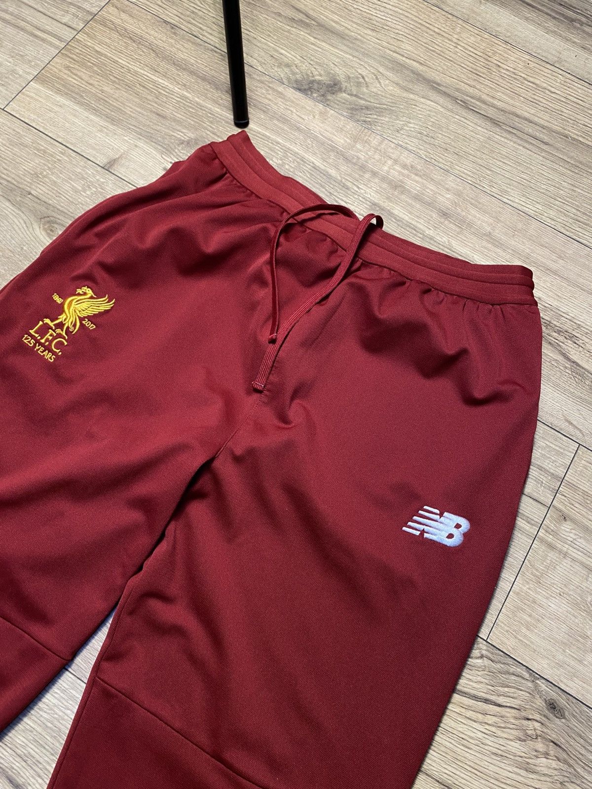 Nike New Balance Liverpool Fc 125 Years Tracksuit 2017-18 Sz L Size US L / EU 52-54 / 3 - 10 Thumbnail