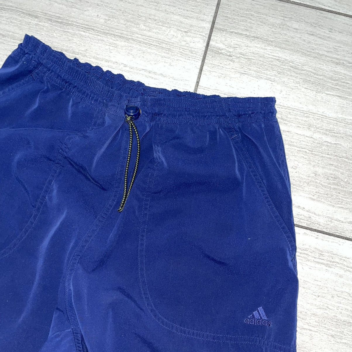Adidas × Vintage Adidas Lightweight Baggy Track Pants size M Size US 32 / EU 48 - 2 Thumbnail