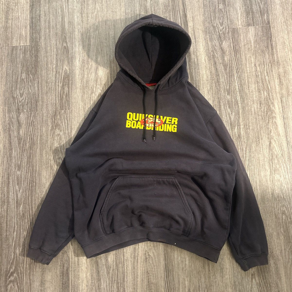 Quiksilver Quiksilver Boarding Vintage Pullover Hoodie Faded Black Y2K Size US L / EU 52-54 / 3 - 1 Thumbnail