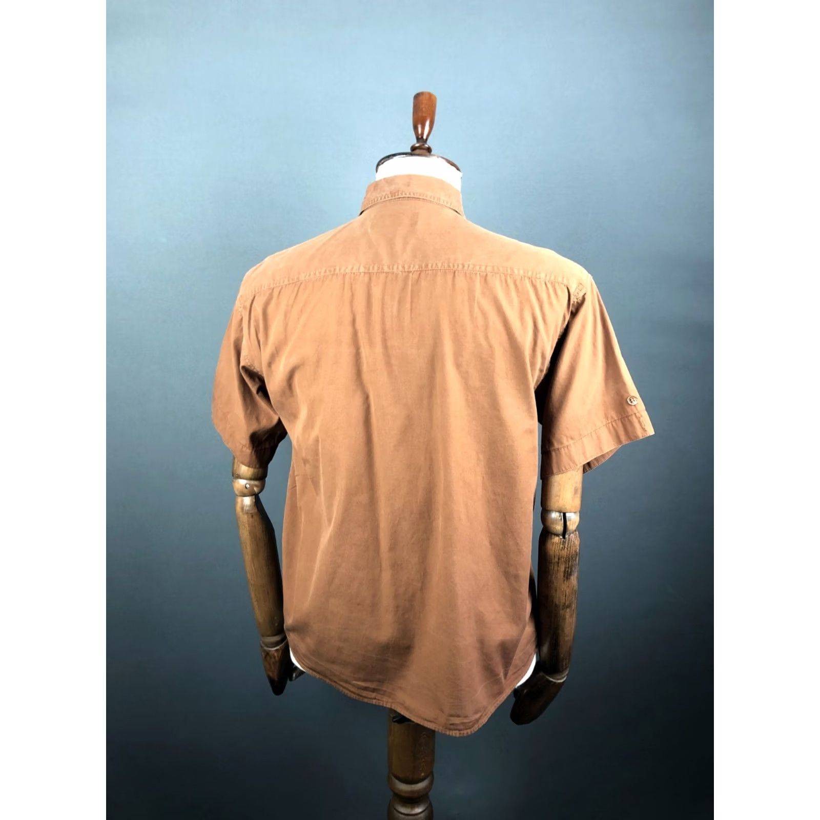 Vintage Iceberg Shirt Men 42 Brown Cotton Short Sleeve Button-Up Collared Chest Pockets Logo Embroidered Vintage No (Regular) Size US XL / EU 56 / 4 - 3 Thumbnail