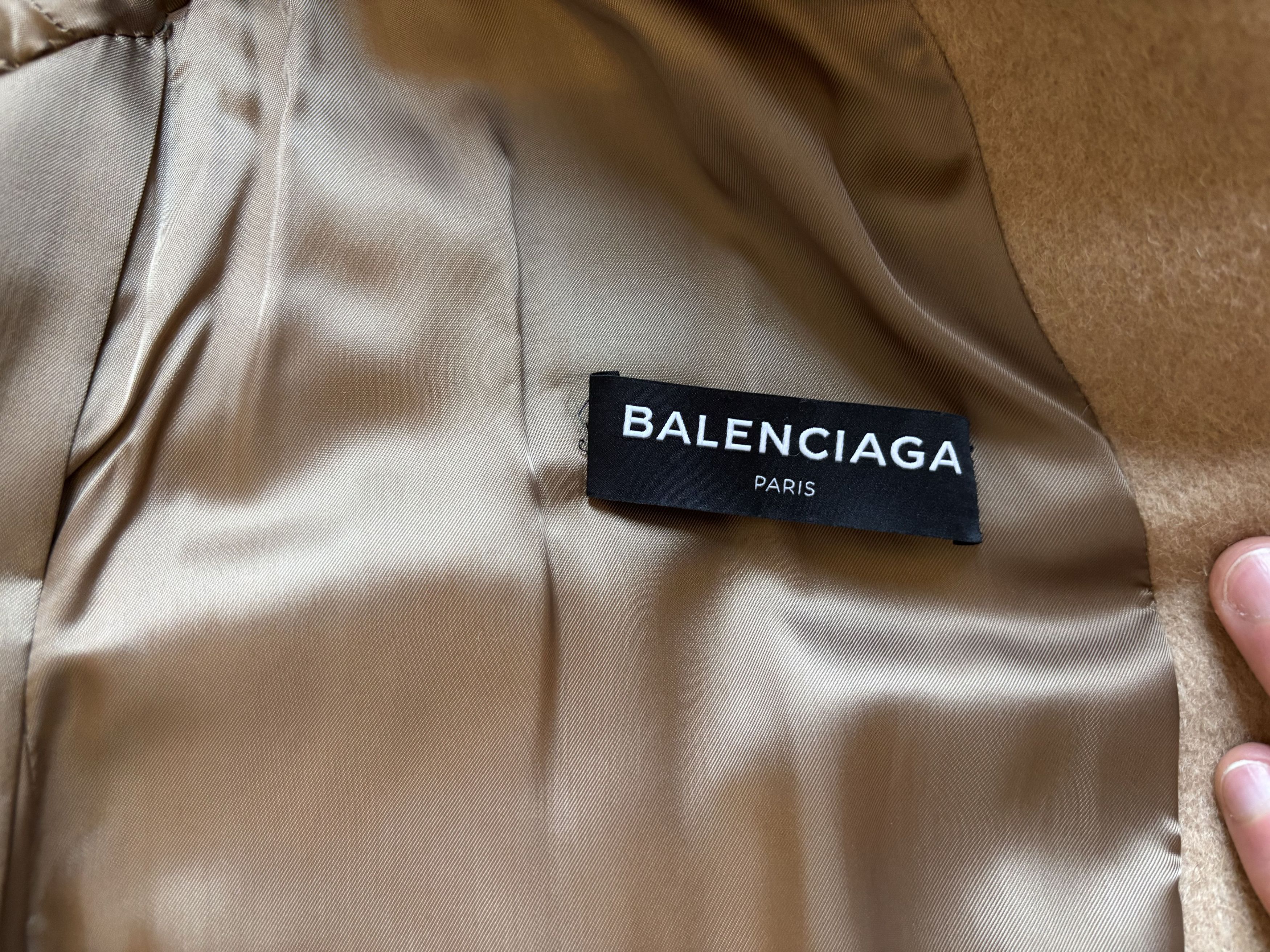 Balenciaga Double-breasted Long Coat Camel Size US L / EU 52-54 / 3 - 8 Thumbnail