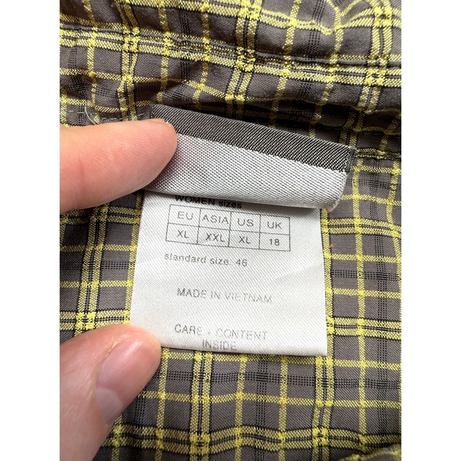 Jack Wolfskin Jack Wolfskin Button up shirt long sleeve outdoor hiking womens XL Green Shirt Womens XL Green Size XL / US 12-14 / IT 48-50 - 7 Thumbnail