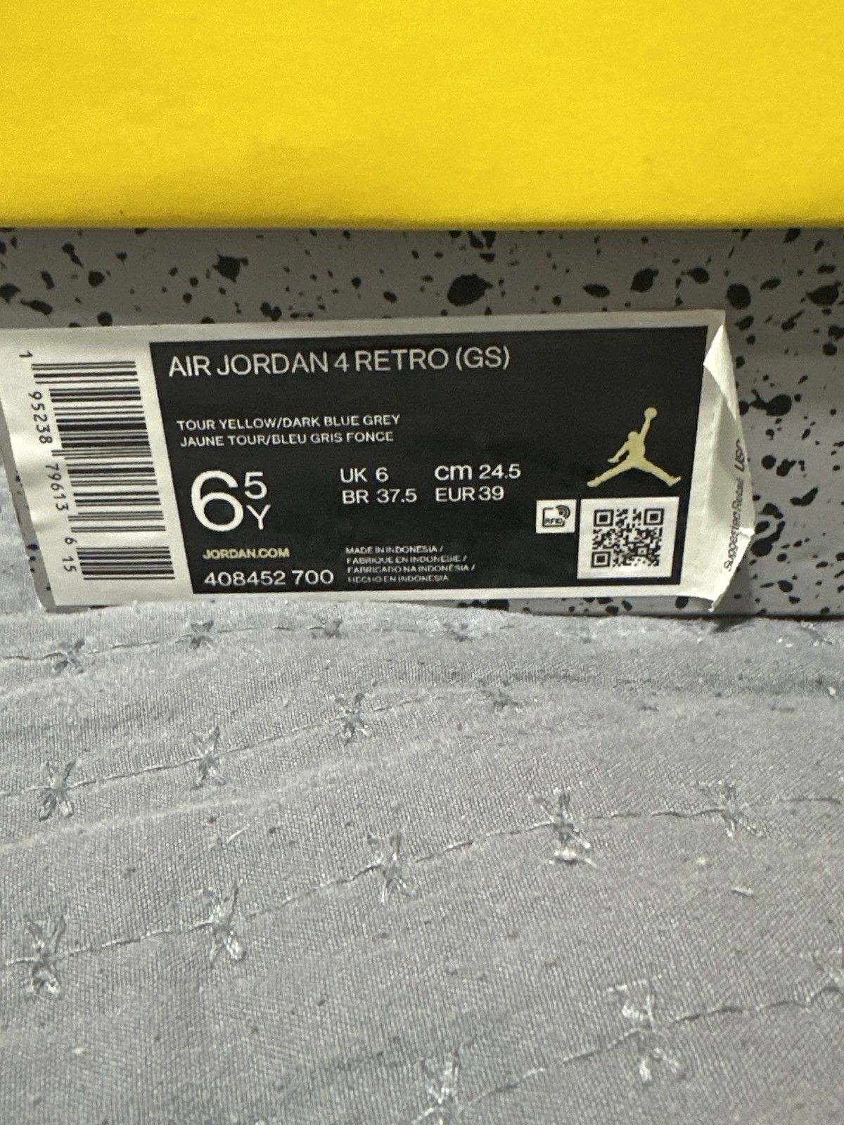 Jordan Brand Air Jordan 4 Retro GS “Lightning” Size US 6.5 / EU 39-40 - 7 Thumbnail
