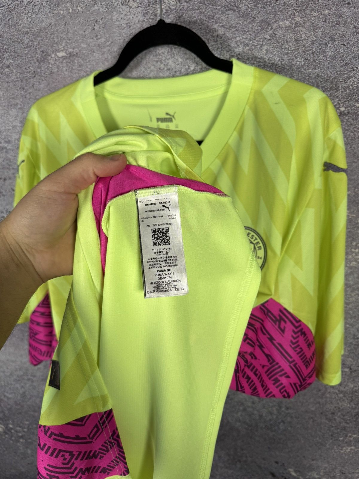 Puma × Vintage Vintage Manchester City 2023/24 GK3 Puma Soccer Jersey 3XL Size US XXL / EU 58 / 5 - 12 Thumbnail