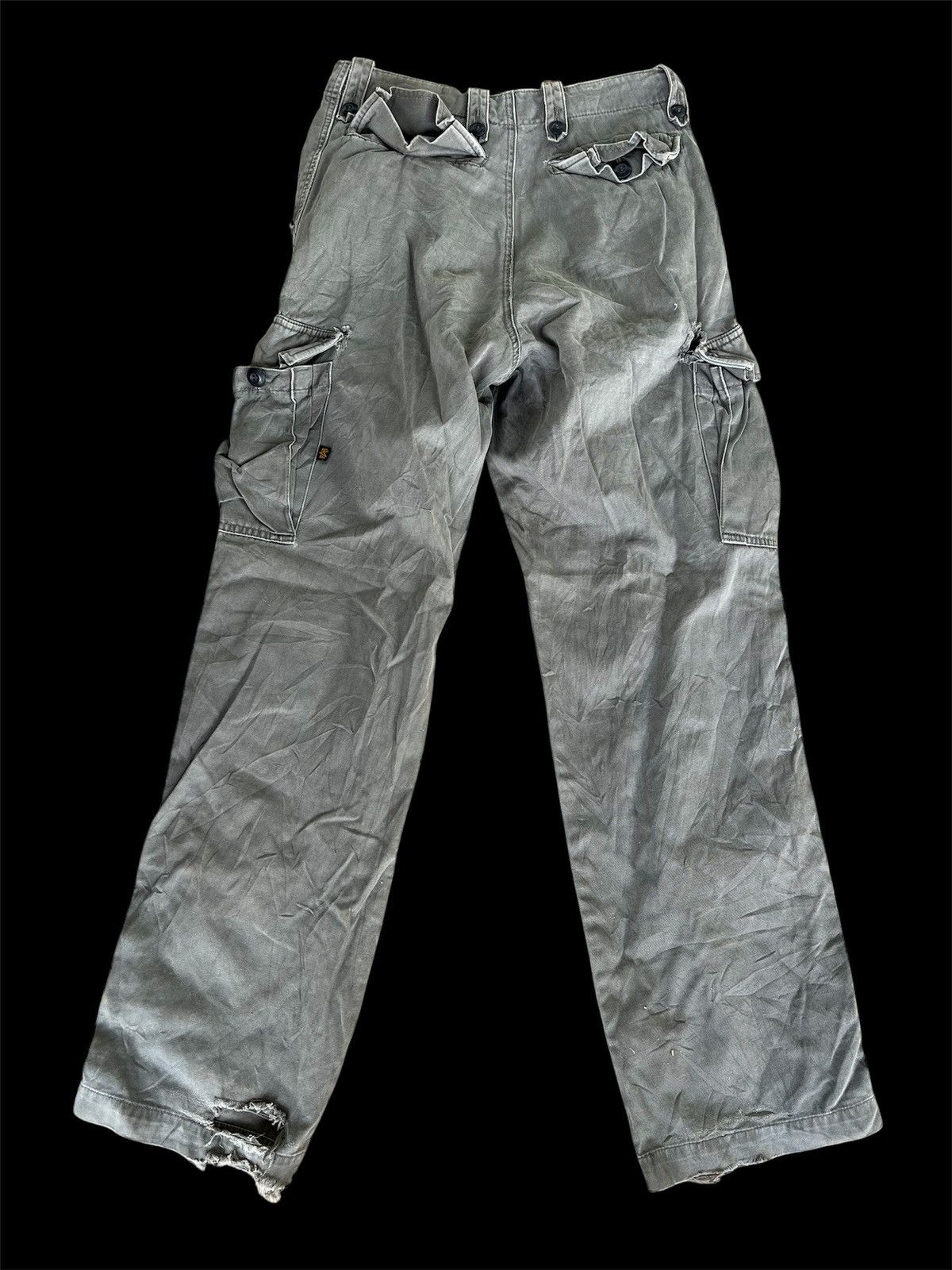 Alpha Industries × Vintage Vintage Alpha Industry Olive Military Cargopant Size US 28 / EU 44 - 2 Thumbnail