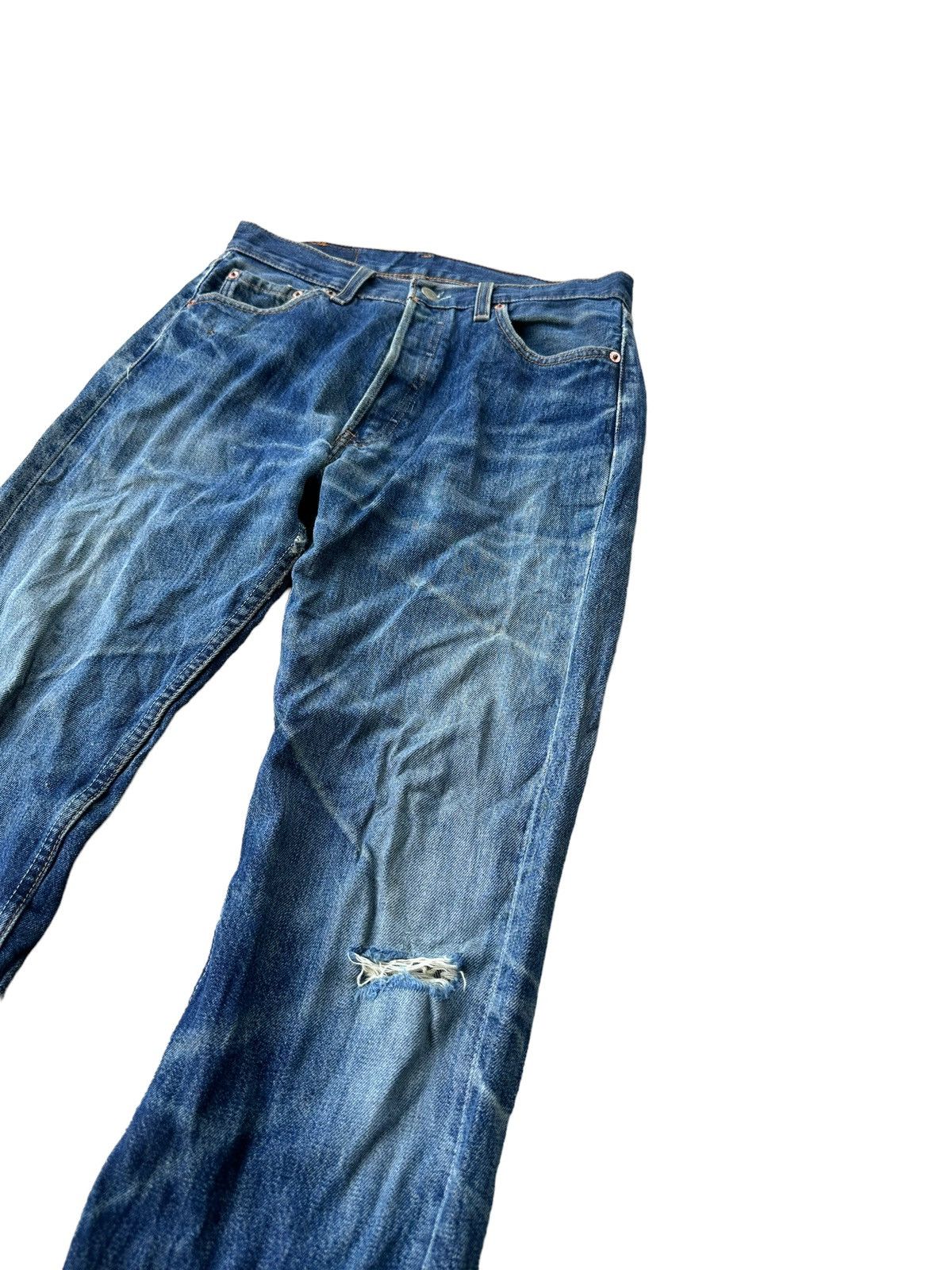 Levi's Levi’s 501 rop button 553 distressed denim jeans Size US 28 / EU 44 - 6 Thumbnail