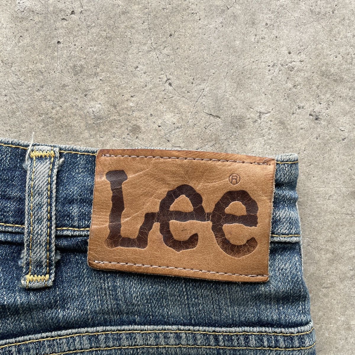 Japanese Brand Vintage Japan 🇯🇵 Lee Jeans Faded Denim Pants RUSTY W33x30 Size US 33 - 9 Thumbnail