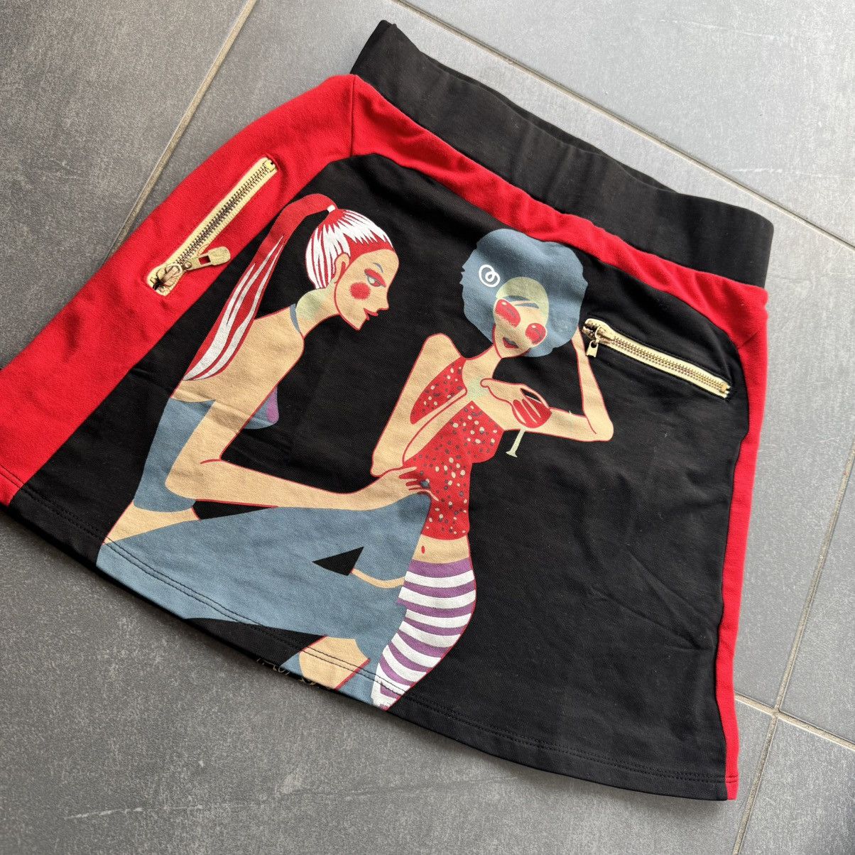 Custo Barcelona × Vintage Custo Barcelona Vintage Y2K Lady Printed Mini Skirt Size 27" / US 4 / IT 40 - 3 Thumbnail