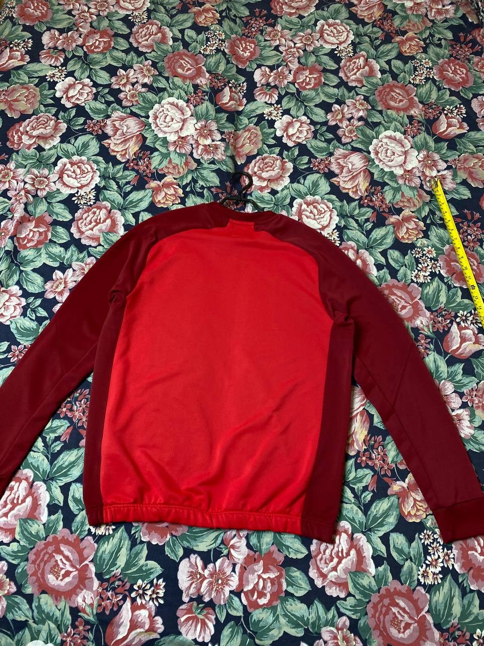 Umbro Wales Training football shirt Size US L / EU 52-54 / 3 - 10 Thumbnail