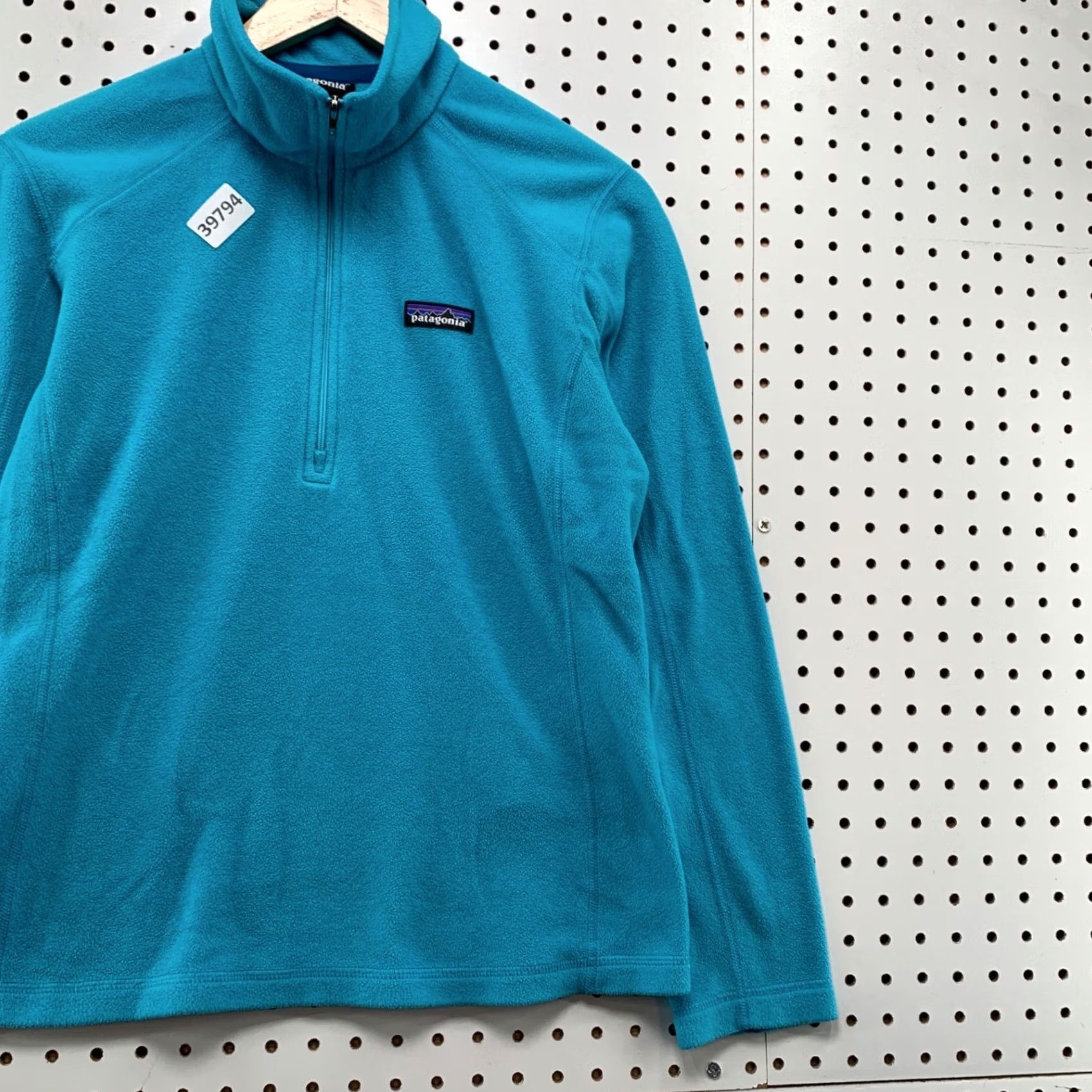 Patagonia Patagonia Fleece 1/2 Zip Pullover Womens Small Sky Blue Pullover 1/2 Zip Small Sky Blue Patagonia Sweater Women Size S / US 4 / IT 40 - 4 Thumbnail